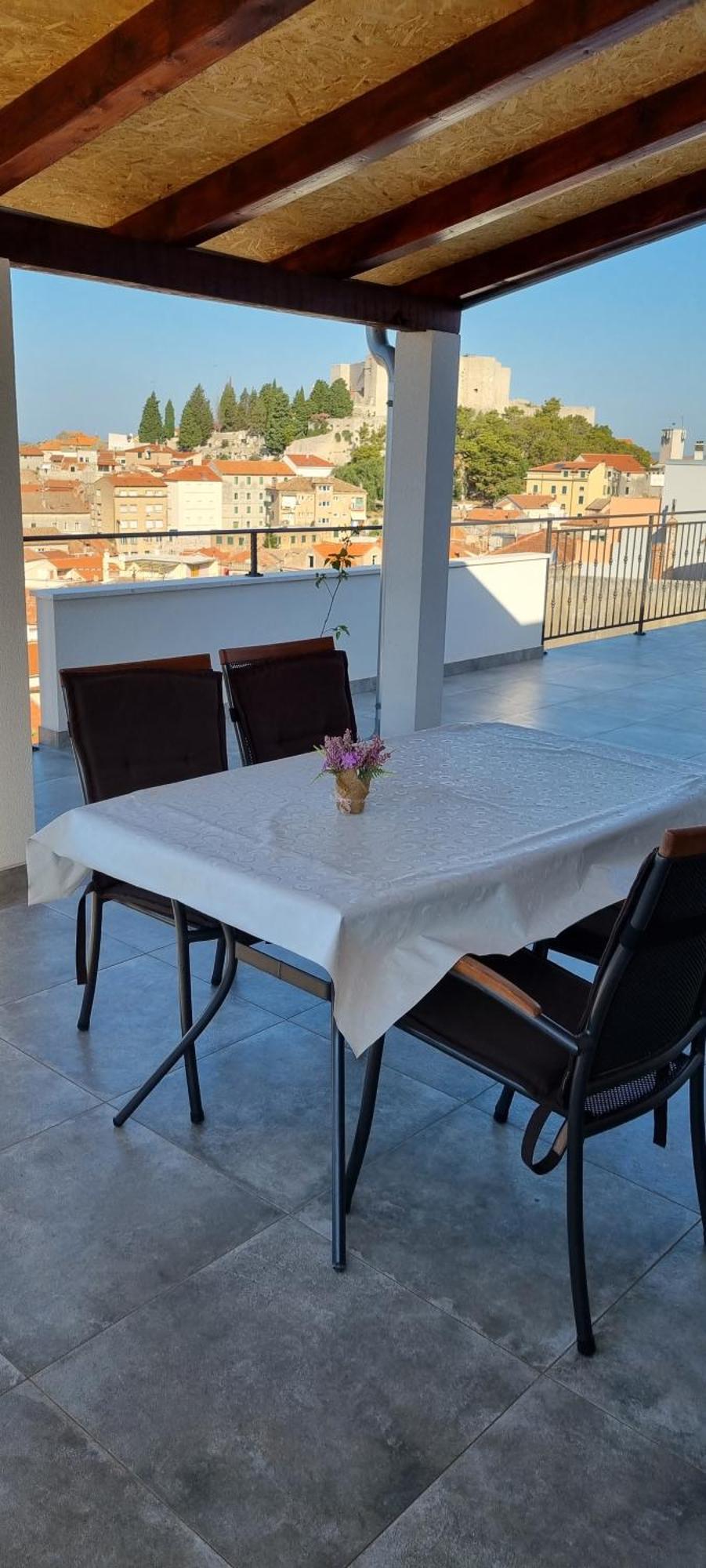 שיבניק Apartman Bebe In Old Town- With Free Parking מראה חיצוני תמונה