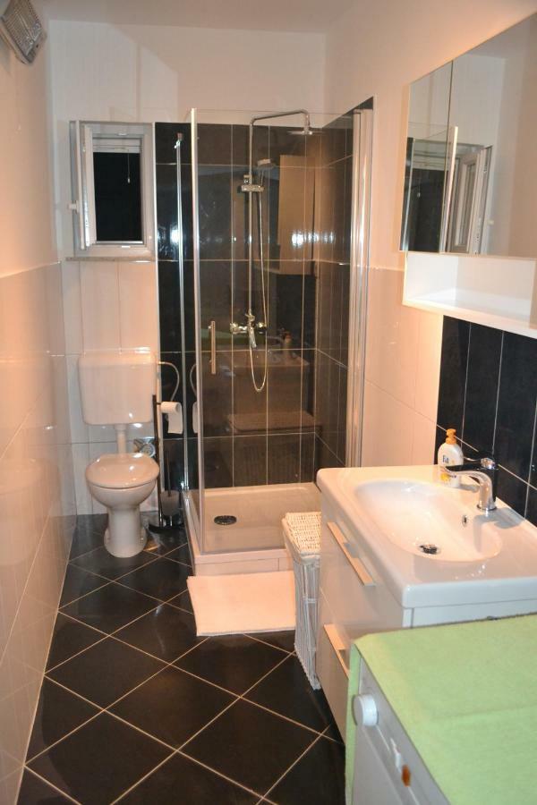 שיבניק Apartman Bebe In Old Town- With Free Parking מראה חיצוני תמונה